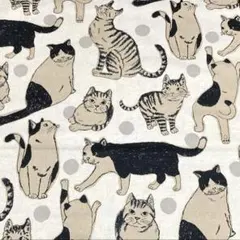 ❤︎ 「大きな 猫柄 ✽ 生成り」 ❤︎ 綿麻キャンバス生地 １０８㎝×５０㎝のサムネイル