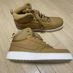 お値下げ⭐︎新品 ナイキ COURT VISION MID WNTR