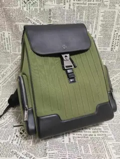 早い者勝ちRIMOWA リュック・バックパック オリーブグリーン/ブラック 2025年最新】RIMOWA リモワ フラップ バックパックの人気