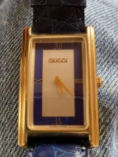 GUCCI 2600M 腕時計 スクエア ゴールド ローマン - メルカリ