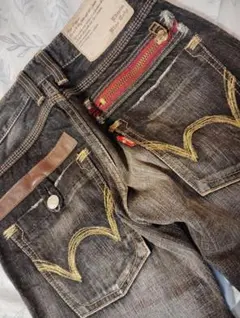 送料込み★EDWINブルートリップ　ブラック系フレアダメ－ジデニム　size30