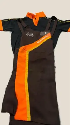 【本日中4900円から30%引！】まねきねこ　制服3点セットのサムネイル