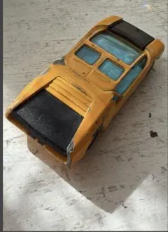 Item thumbnail for item e3822caa-d5db-4cc7-9f8f-8c5be1c3b3ff