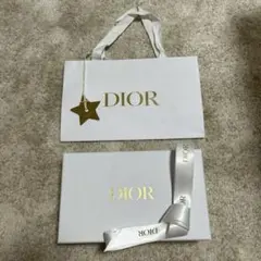 DIOR 紙袋 箱 リボン 星形チャーム セットのサムネイル
