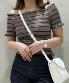 MOUSSY ストライプ オフショルダー Tシャツ