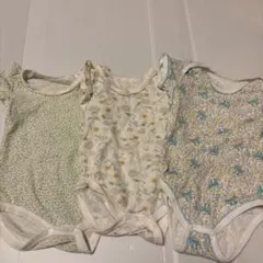 美品　ベビー肌着 3点セット フリル付き 花柄
