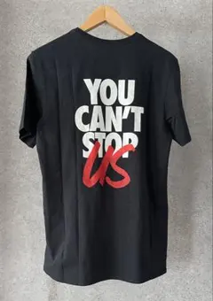 nike sacai tシャツ