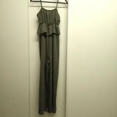 オリーブグリーン オールインワン　サロペット