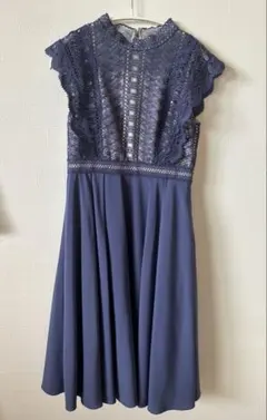 レース装飾 パーティードレス　結婚式