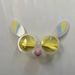 ディズニーイースターサングラスイエロー レンズ
