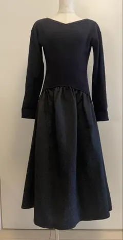 【美品】セルフォード　ブラックロングスリーブ フレアワンピース