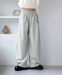 jeanasis スウェットコクーンタックパンツ グレー 接触冷感 499177