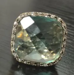 Monet Aquamarine Style 青緑色のスクエアカットリング