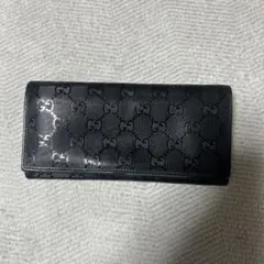 GUCCI ブラックレザー 長財布 GGパターン