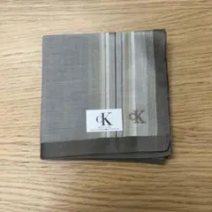 Calvin Klein ハンカチ グレー ストライプ