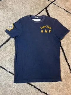 Abercrombie & Fitch アバクロ ネイビー Tシャツ M
