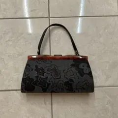 大島紬和装用バッグ 黒と茶色の花柄￼