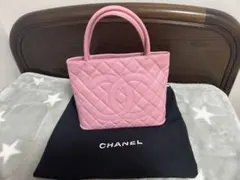 CHANEL シャネル 復刻トート ピンク キャビアスキン ココマークのサムネイル