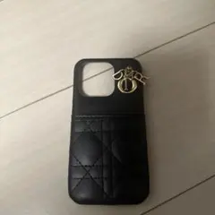 ブラック キルティング iPhoneケース チャーム付き