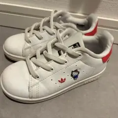 adidas ハローキティ スタンスミス 運動靴　16 15