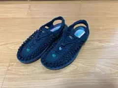 KEENキーンユニークマルチブラックコラボ27センチサンダルアウトドア箱付き