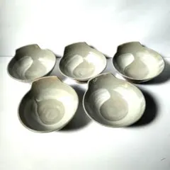 ハンドメイドの 陶器製 片口小鉢 5個セット 刷毛目模様