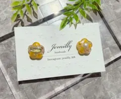 春大人気!!ミモザ　カスミ草のぷっくりフラワーピアス　イヤリング　ゴールドパーツ