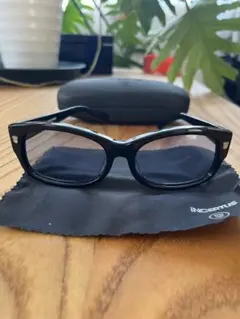 Item thumbnail for item c5d2aa53-88ac-4949-8d70-5a2d47fabb4c