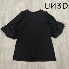 【美品】 UN3D. オープンギャザースリーブトップのサムネイル