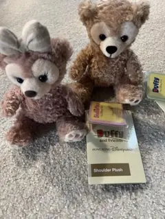 新品タグ付　ダッフィー　シェリーメイ　肩のせ　ぬいぐるみ　ショルダープラッシュ