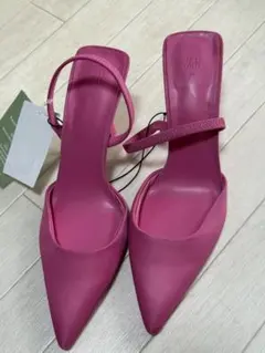H&M ピンク ヒール パンプスのサムネイル