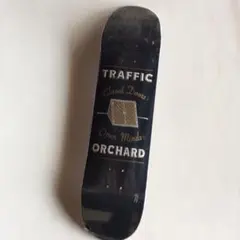 Item thumbnail for item 940fb23e-058d-473e-a12c-b3771daf61dd