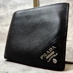 ✨美品✨ PRADA 折り財布 メタルロゴ サフィアーノレザー ブラックのサムネイル