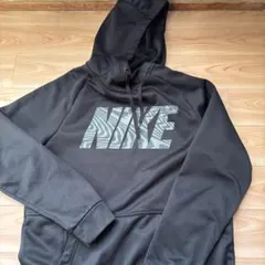 Nike DRI-FIT ブラックパーカー Mサイズ