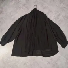 黒 カーディガン