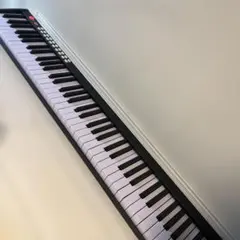 Longeye 電子ピアノ 88鍵盤 長時間利用可能 ペダル付　ロンアイ