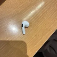 AirPods本体 ホワイト ワイヤレスイヤホン片耳