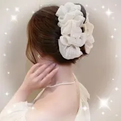 【ホワイト】ヘアクリップ　まとめ髪 バンスクリップ ストーン キラキラ 上品 白