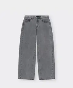 GU ローライズバギージーンズ