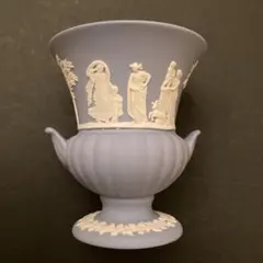 Wedgwood ジャスパーウェア ペールブルー 花瓶のサムネイル