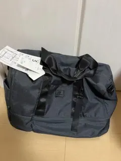 収納盛りだくさんボストンバック　しまむら　マザーズバック　ジム　旅行1〜2泊のサムネイル