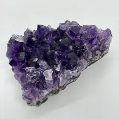 ウルグアイ産アメジストクラスター