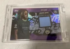 Jérémy Doku Topps 250장 한정 레릭 카드