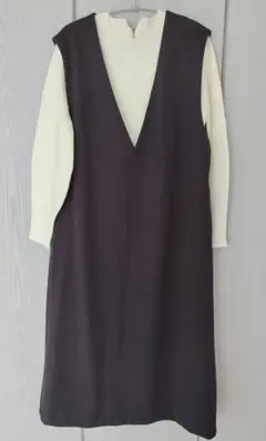 LE MELANGE 黒 Vネック ノースリーブ ロング ワンピース（M〜L）