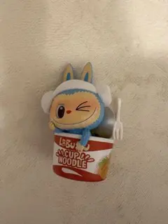 LABUBU THE MONSTERS CUP NOODLE フィギュア