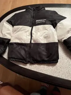 リバーシブルジッパー ジャケット 黒・白 赤