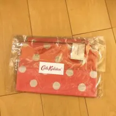 キャスキッドソンのポーチ⭐︎未使用⭐︎ストラップ付き⭐︎ドット