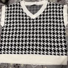 ハウンドトゥース柄 Vネックニットベスト
