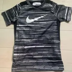 Nike DRI-FIT Tシャツ ジュニアSサイズ