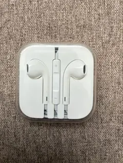 Apple 純正イヤホン　有線